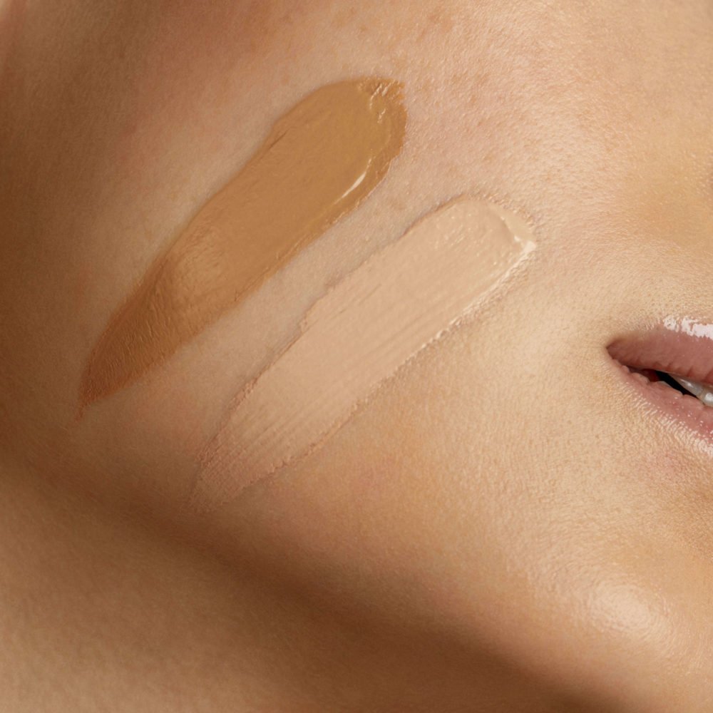 Perfecting Tinted Cream - Image 3