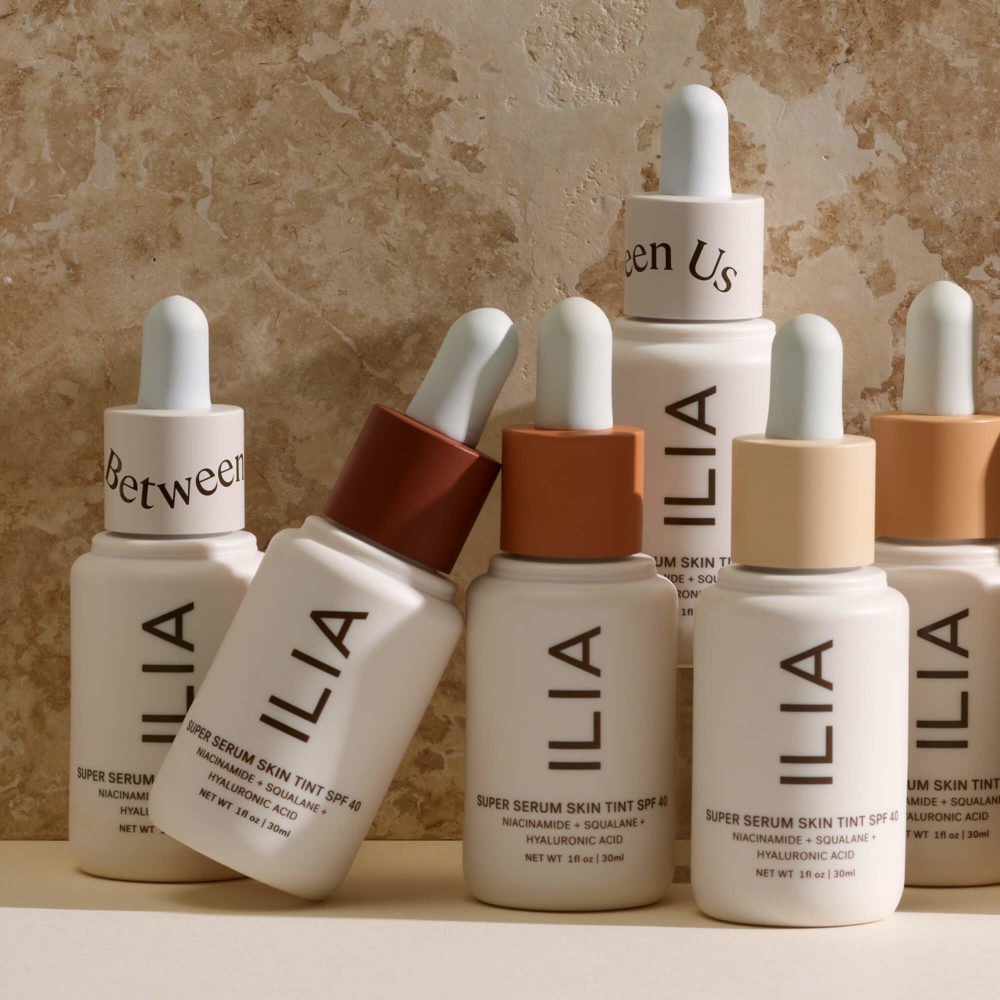 Super Serum Skin Tint SPF30 - Image 95