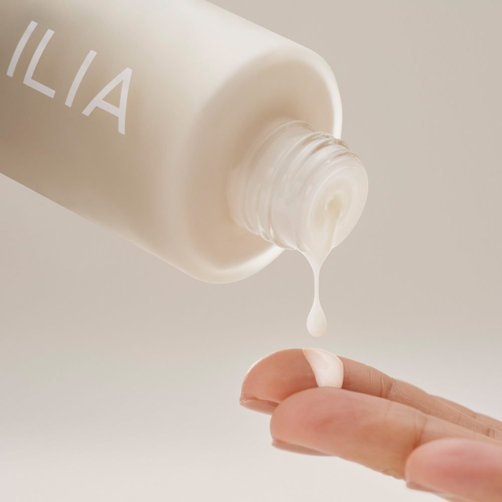 The Base Face Milk Pre-hydrating Lotion - Image 3